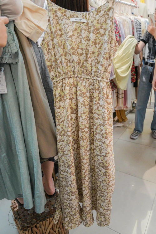 年中清倉！服裝批發(fā)城熱賣進行時，10元起500元一麻袋