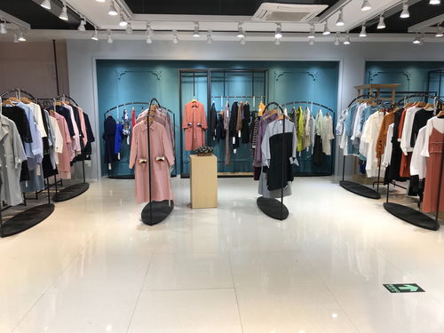 服裝內(nèi)行眼里的品牌女裝庫存拿貨要點(diǎn)揭秘